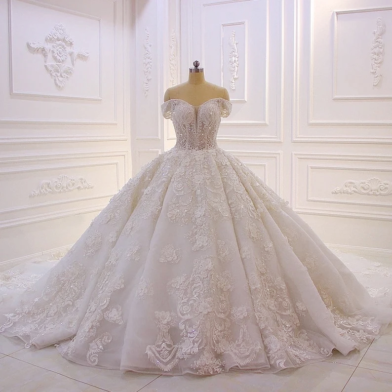 Váy cưới mới AT094